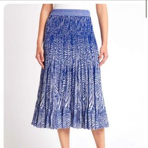 Baum Und Pferdgarten accordion skirt